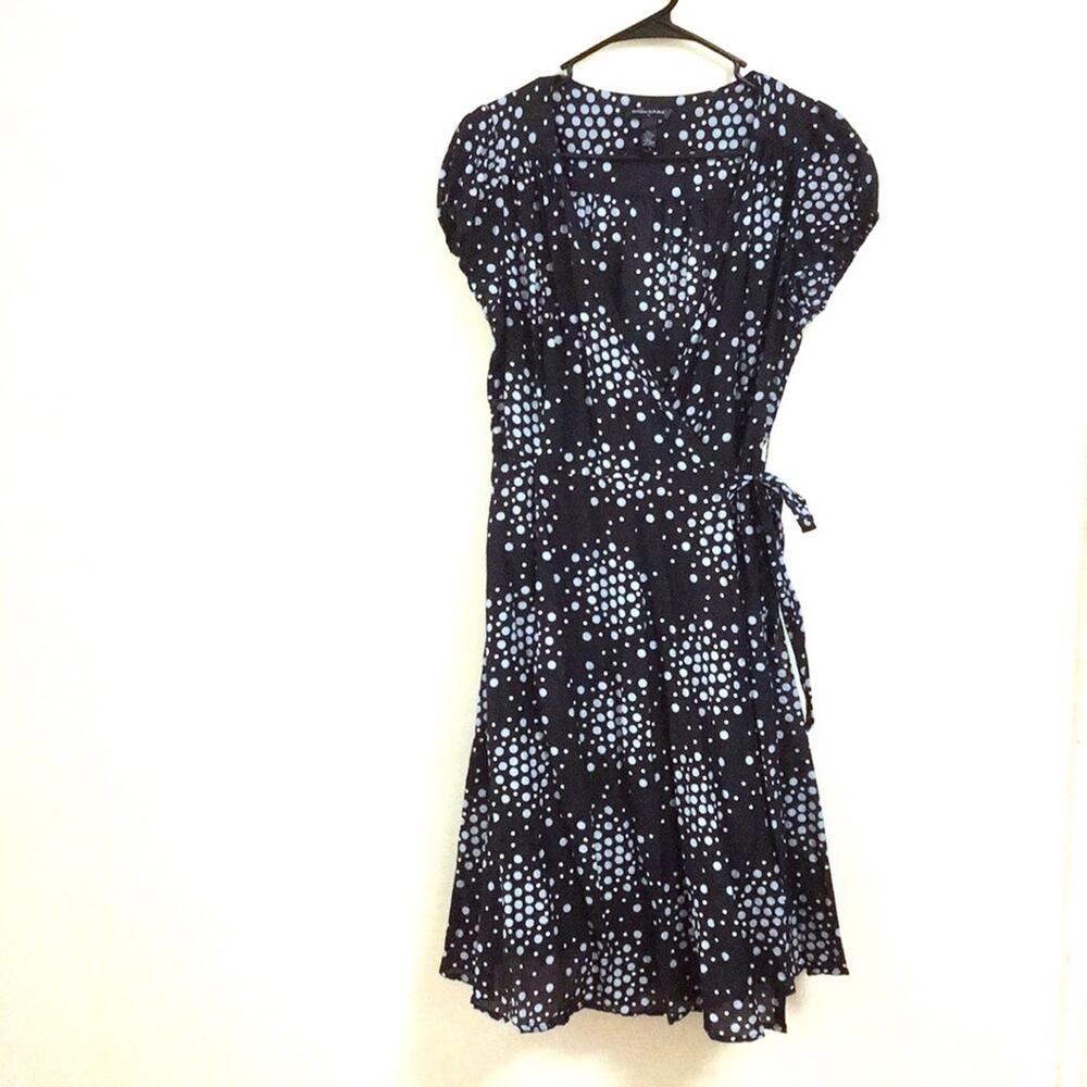 Banana Republic polka dots wrap dress size 8 blue